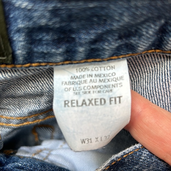 Eddie Bauer Size 31 x L32 relaxed fit - Picture 8 of 9